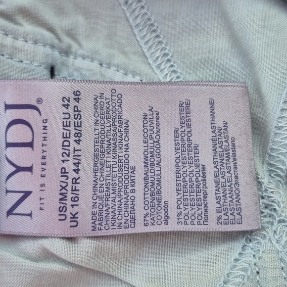 NYDJ Lift Tuck Technology Straight Leg Jeans Sz 12 Good Condition - Picture 8 of 10